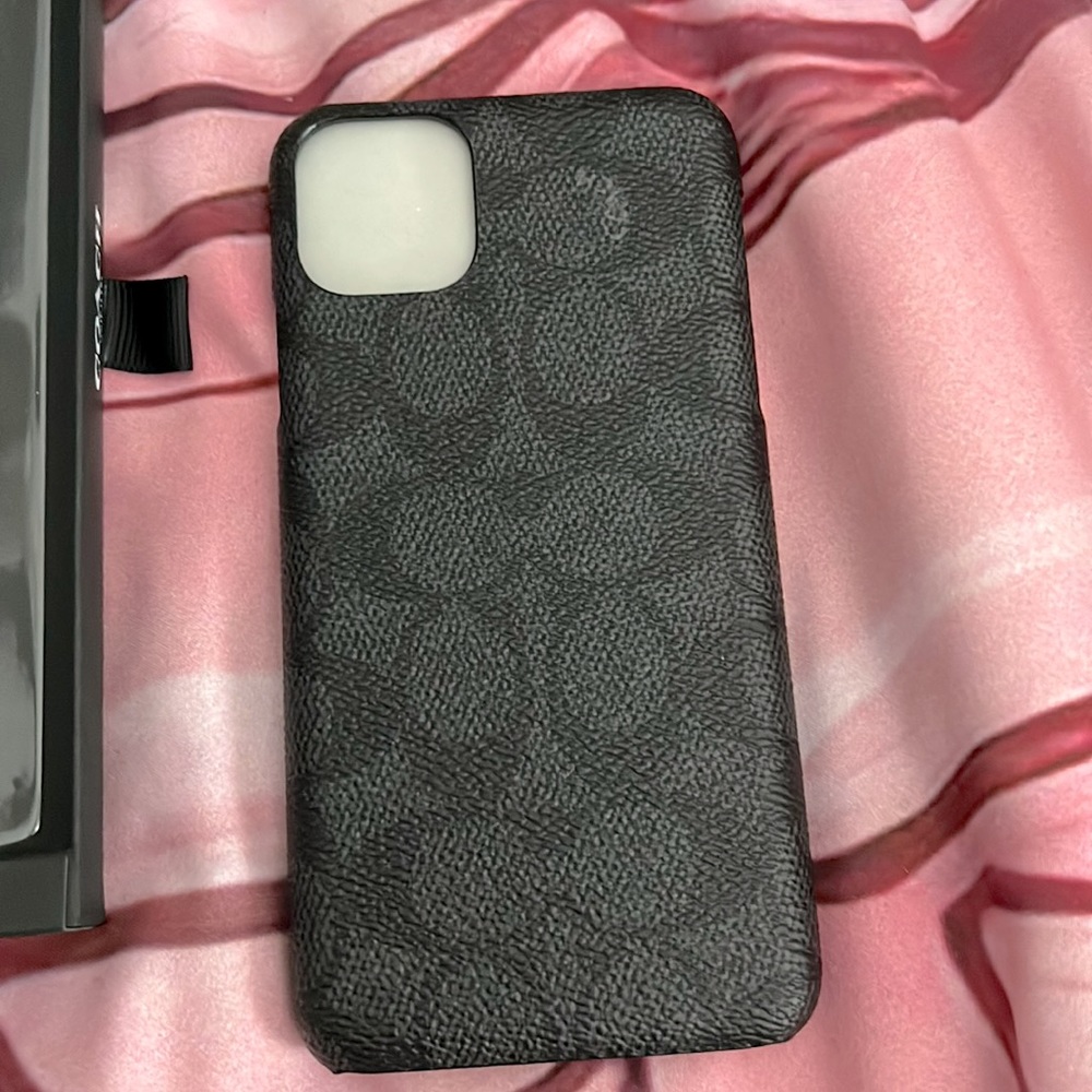 Coach 11 Pro Max Case